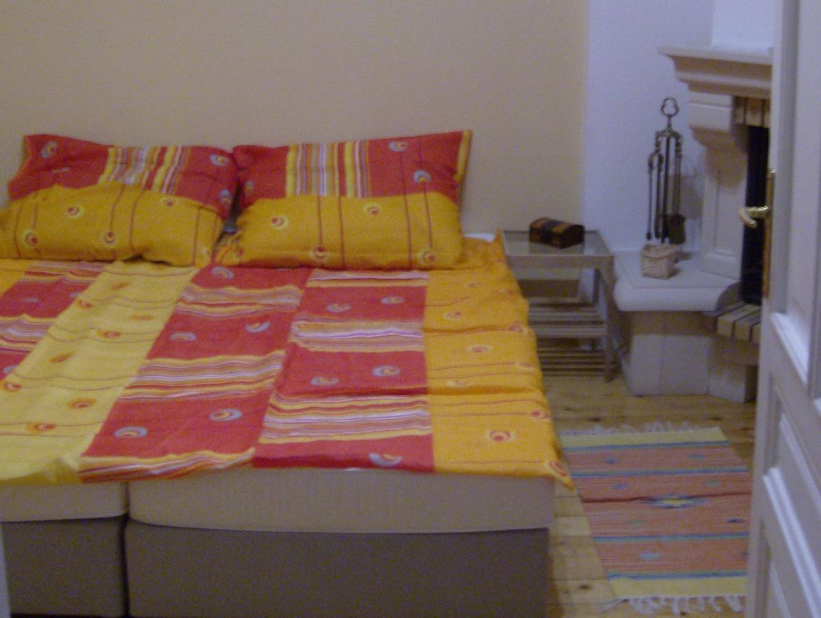 Csapd Le Csacsi Vendeghaz Hotel Pecs Bagian luar foto